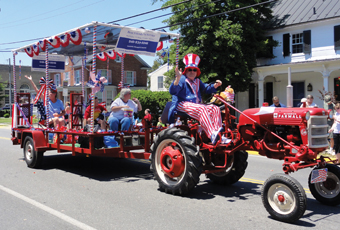 Pride of Purcellville’s 4th of July Parade (Courtesy of Scott Crawford) Pride of Purcellville’s 4th of July Parade (Courtesy of Scott Crawford)