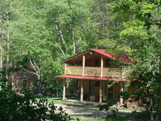 Rock-n-Creek Cabin