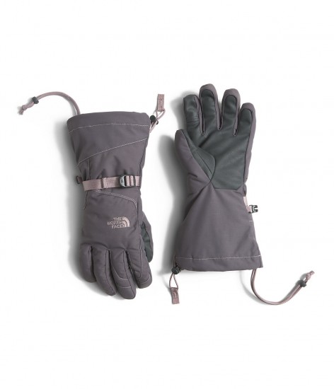 Women's Revelstoke ETIP Gloves / photo courtesy of The North Face