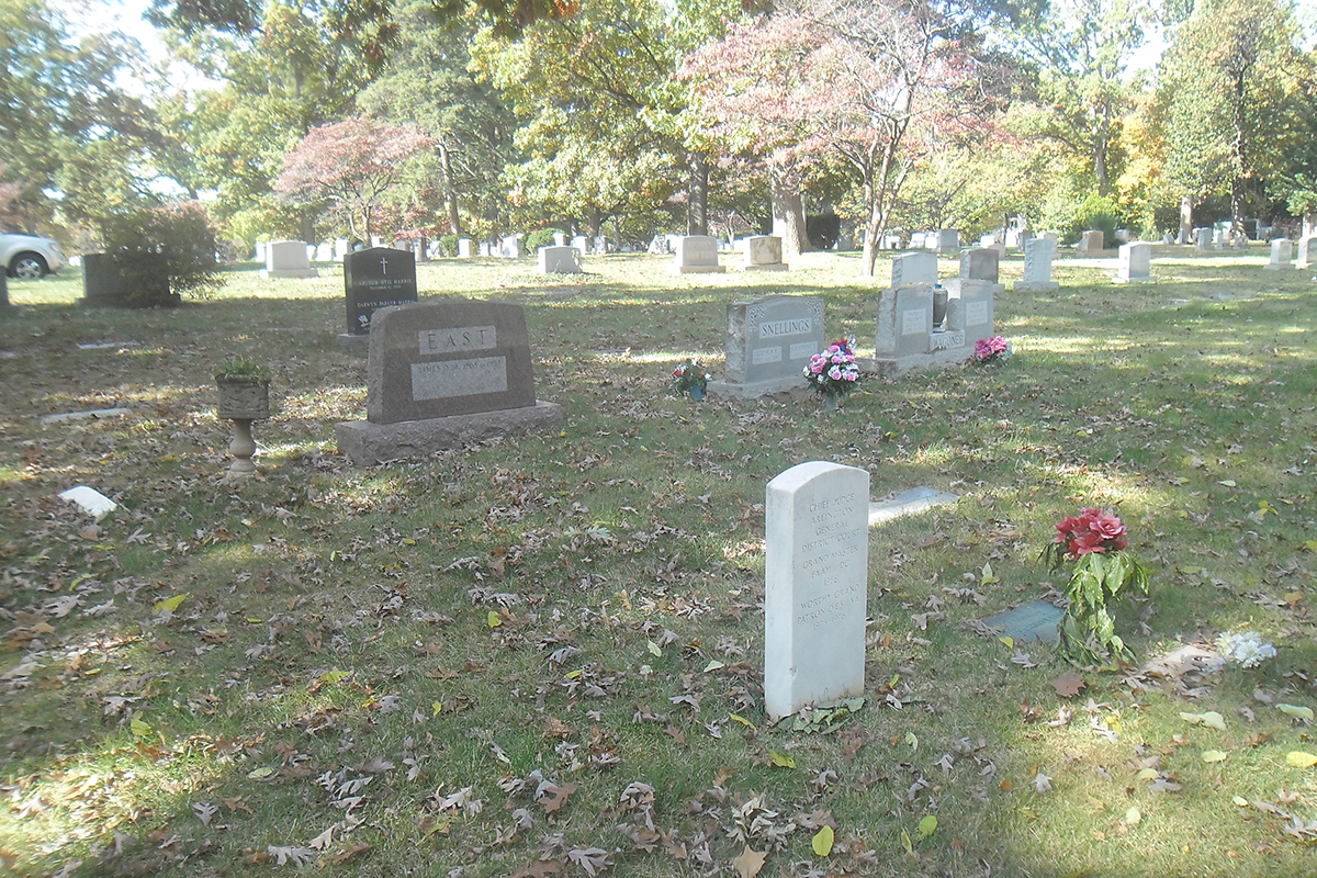 Arlingtona S Other Cemetery Celebrates Centennial
