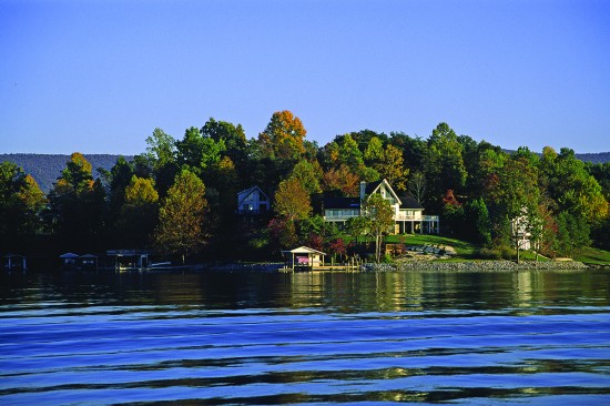 Smith Mountain Lake